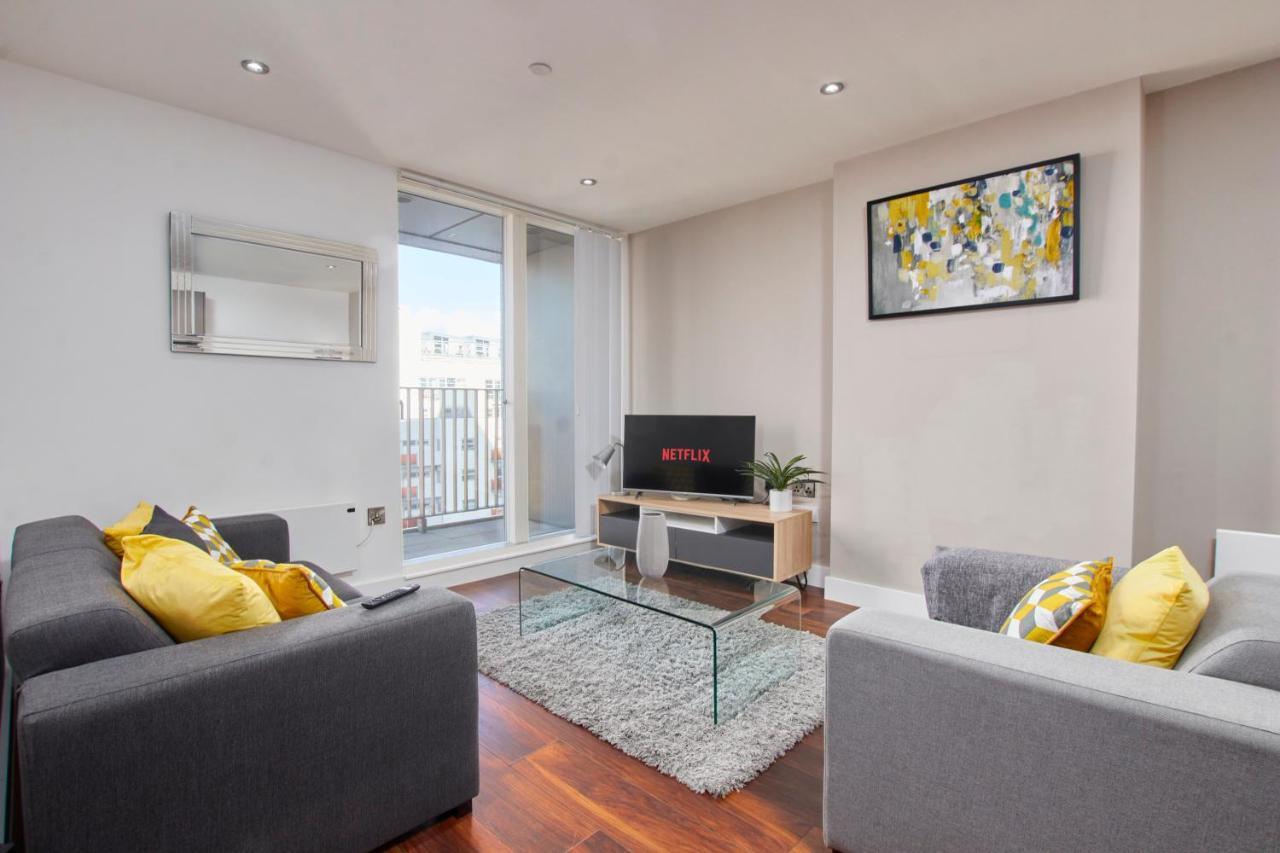 맨체스터 Lovely Central Abode - Amazing Views - Parking 아파트 외부 사진